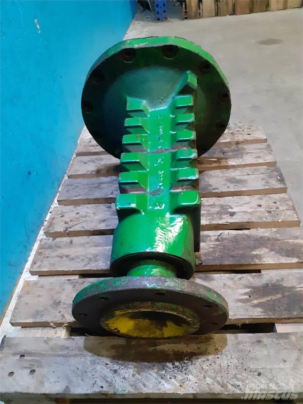 John Deere 2120 Cits traktoru papildaprīkojums