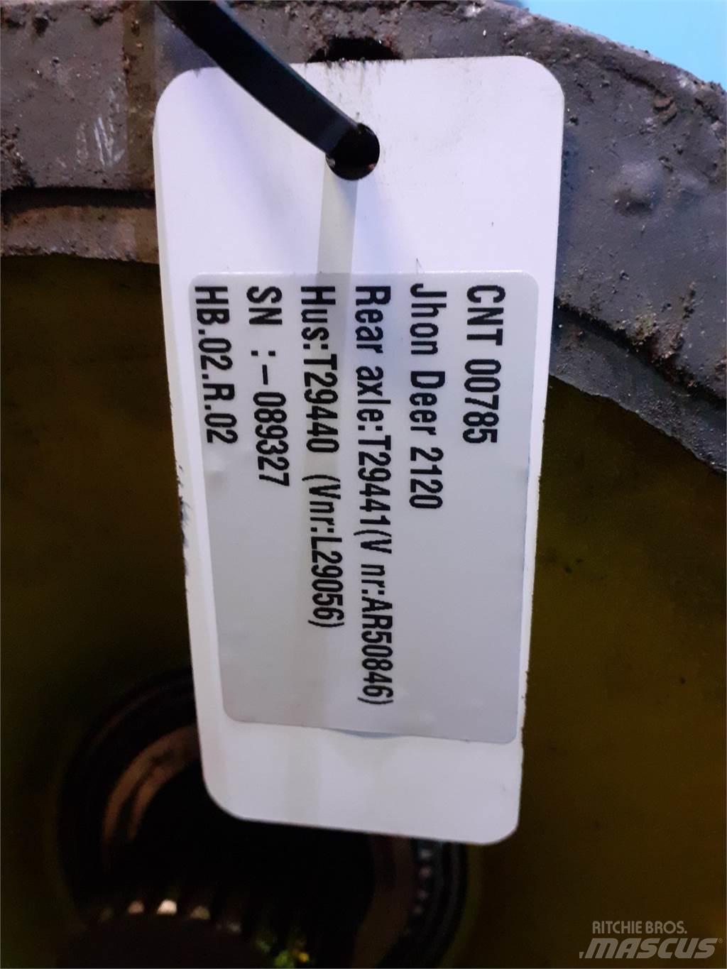 John Deere 2120 Cits traktoru papildaprīkojums
