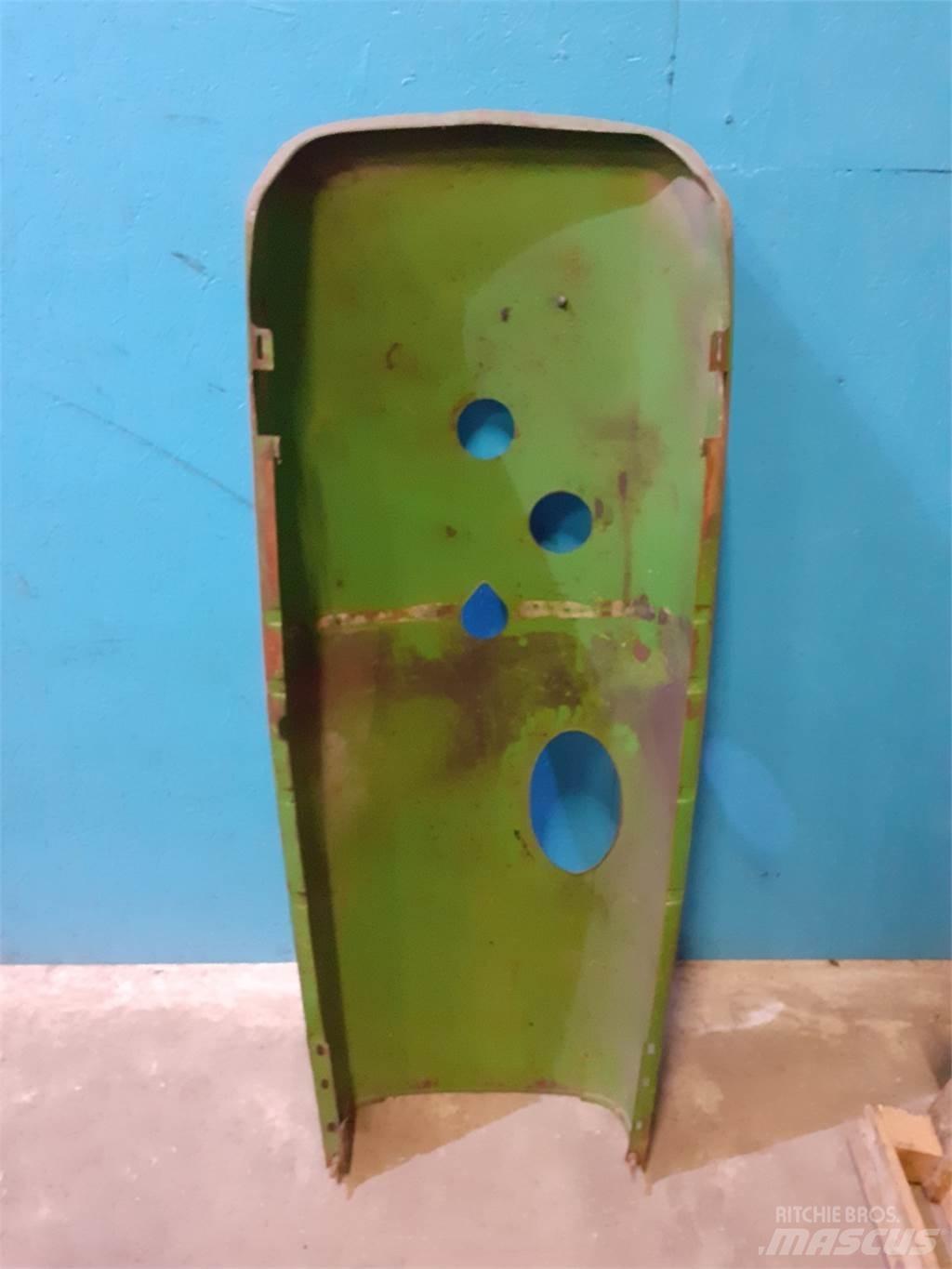 John Deere 2130 Cits traktoru papildaprīkojums