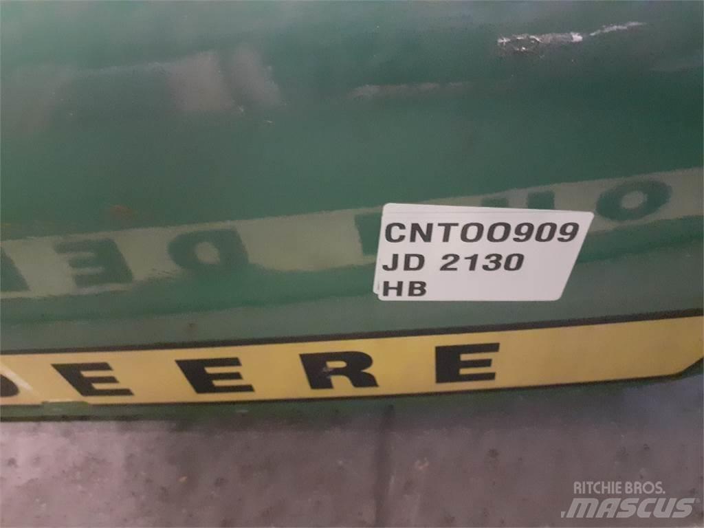 John Deere 2130 Cits traktoru papildaprīkojums