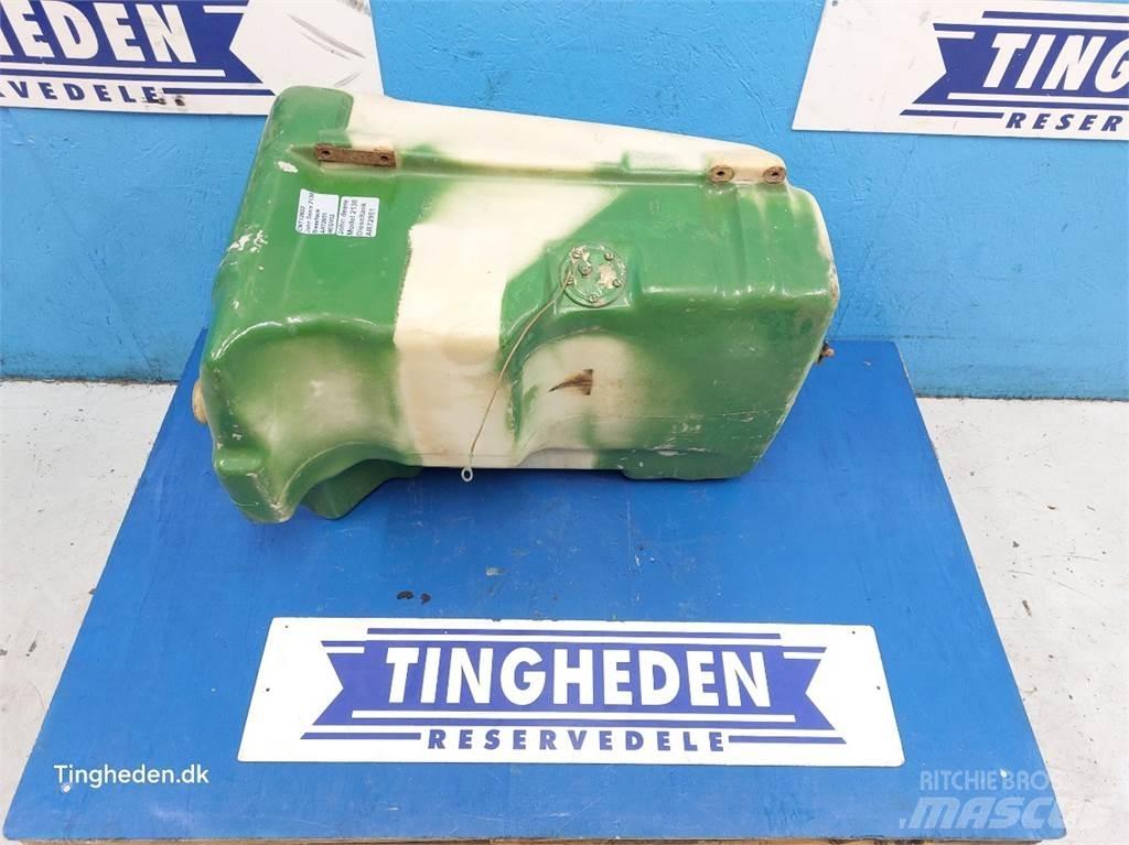 John Deere 2130 Cits traktoru papildaprīkojums