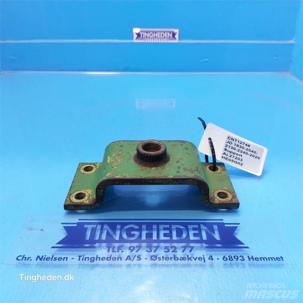 John Deere 2130 Cits traktoru papildaprīkojums