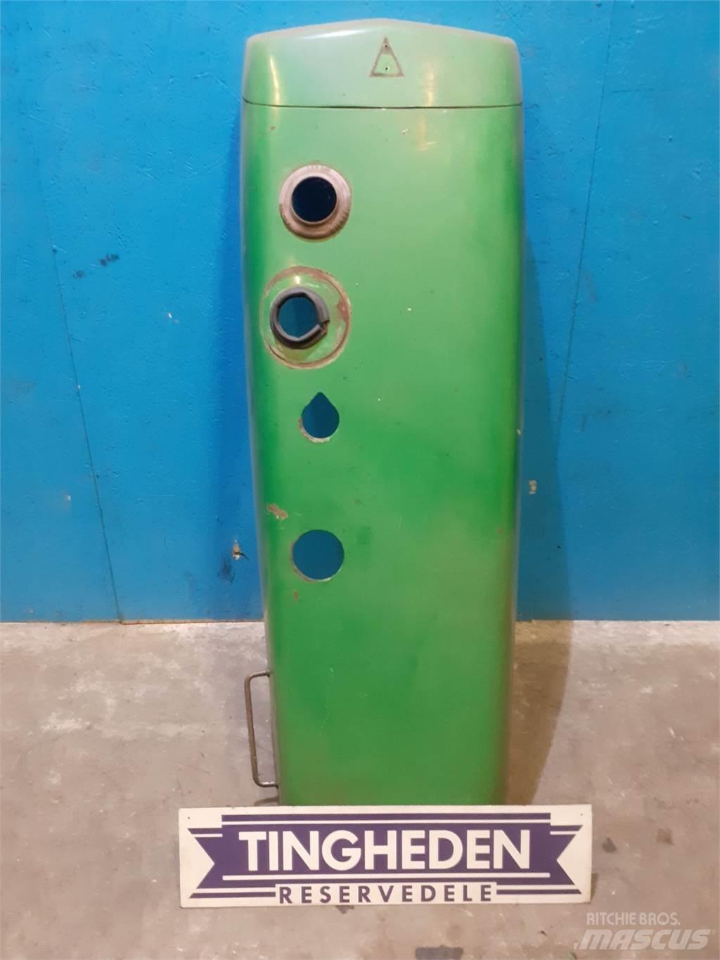 John Deere 2140 Cits traktoru papildaprīkojums