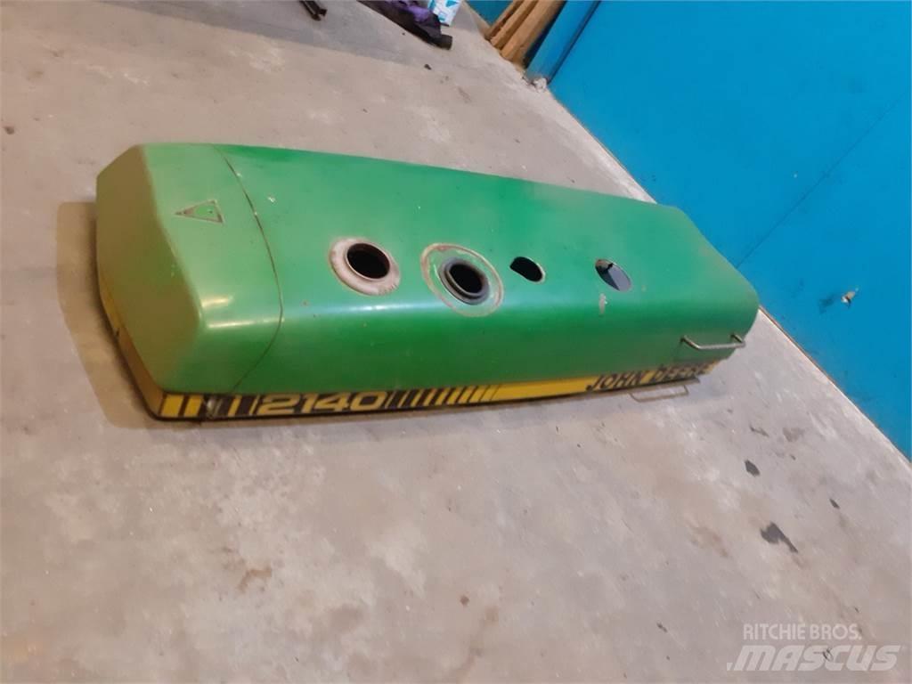 John Deere 2140 Cits traktoru papildaprīkojums