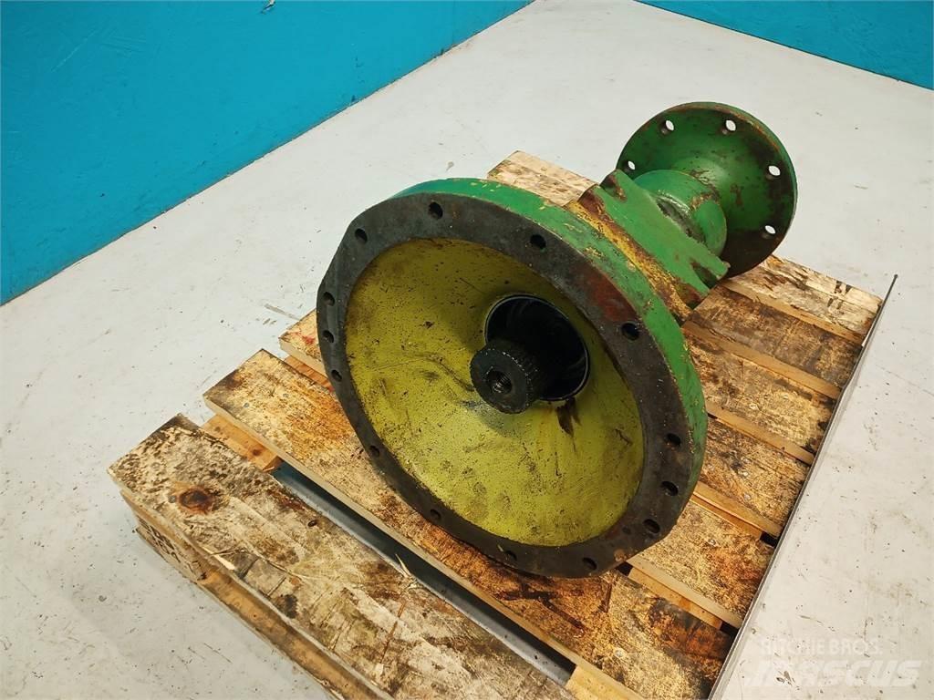 John Deere 2140 Cits traktoru papildaprīkojums