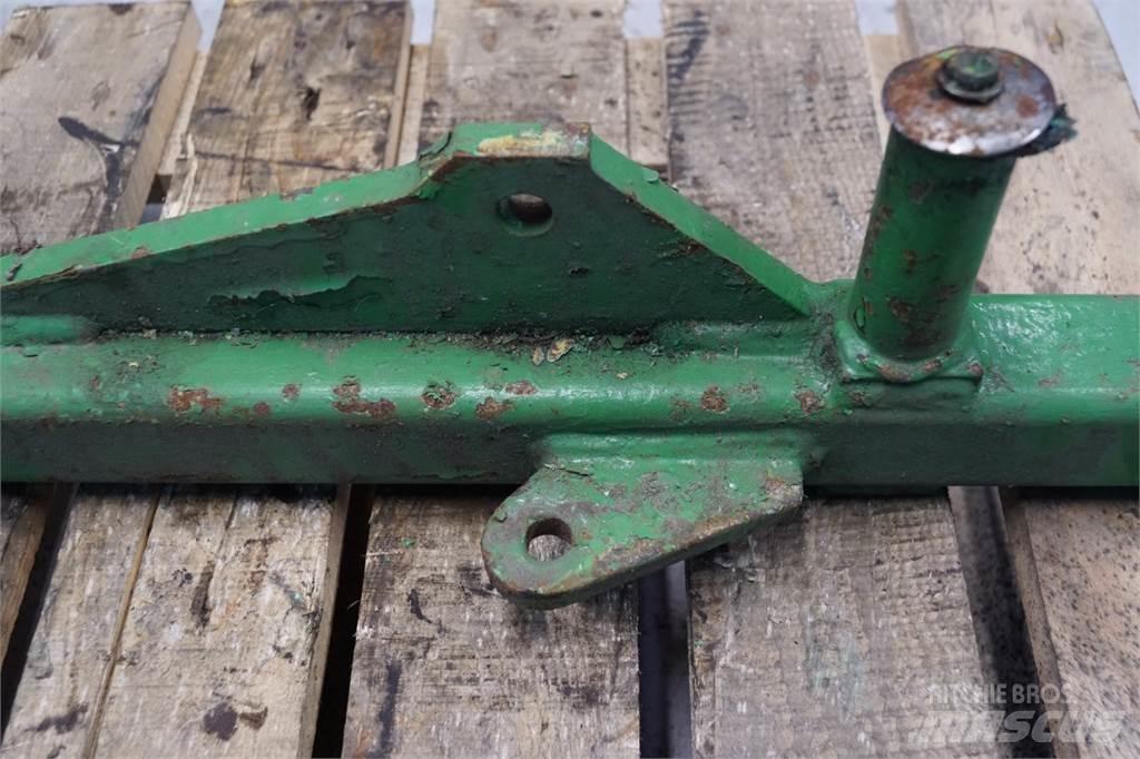 John Deere 2450 Cits traktoru papildaprīkojums