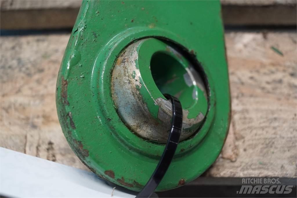 John Deere 2450 Cits traktoru papildaprīkojums