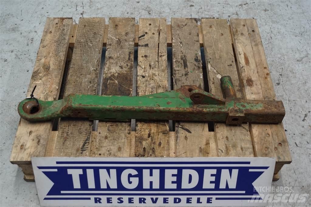 John Deere 2450 Cits traktoru papildaprīkojums