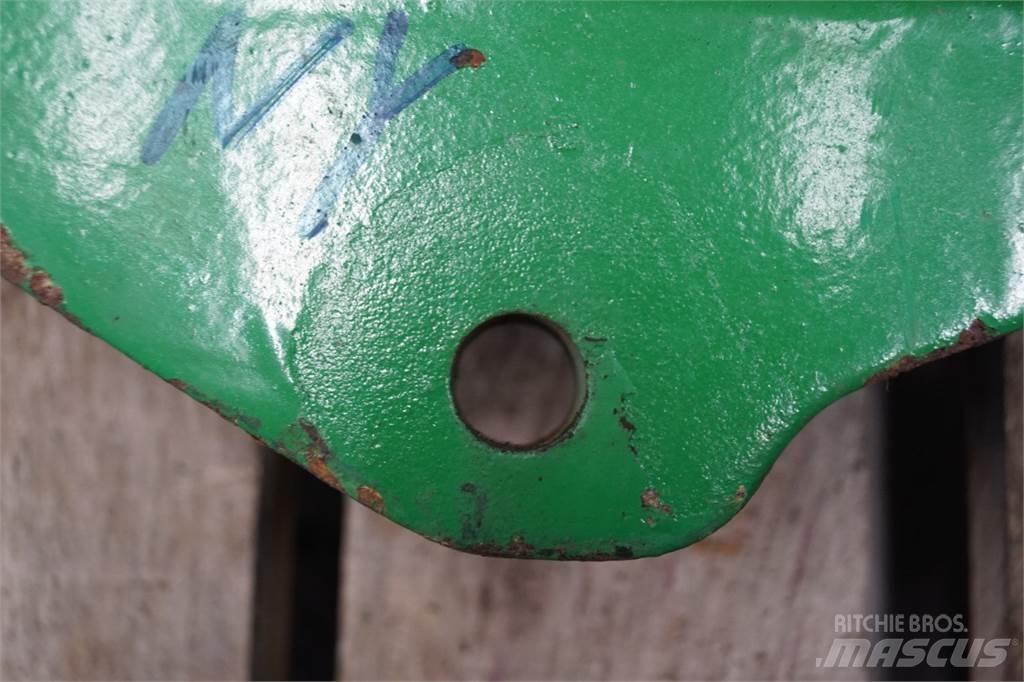 John Deere 2450 Cits traktoru papildaprīkojums