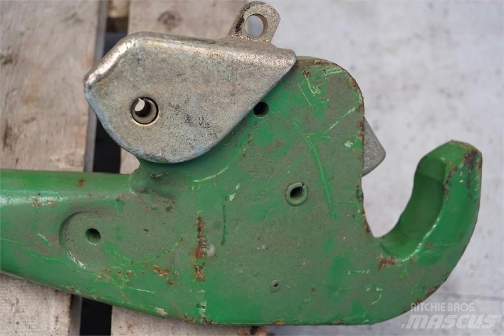 John Deere 2450 Cits traktoru papildaprīkojums