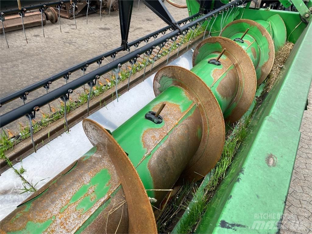 John Deere 25 Ražas novākšanas kombainu papildaprīkojums
