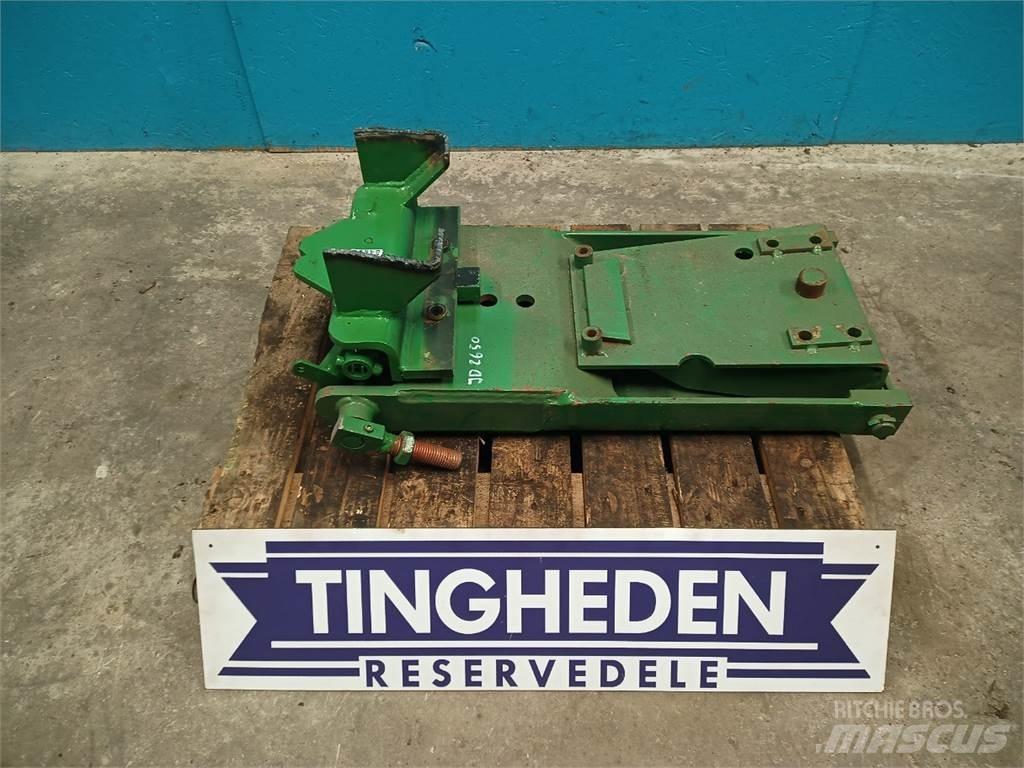 John Deere 2650 Cits traktoru papildaprīkojums