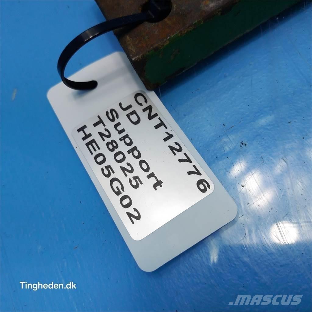 John Deere 2951 Cits traktoru papildaprīkojums