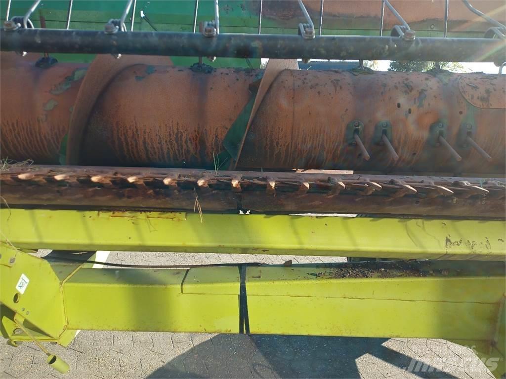 John Deere 30 Ražas novākšanas kombainu papildaprīkojums