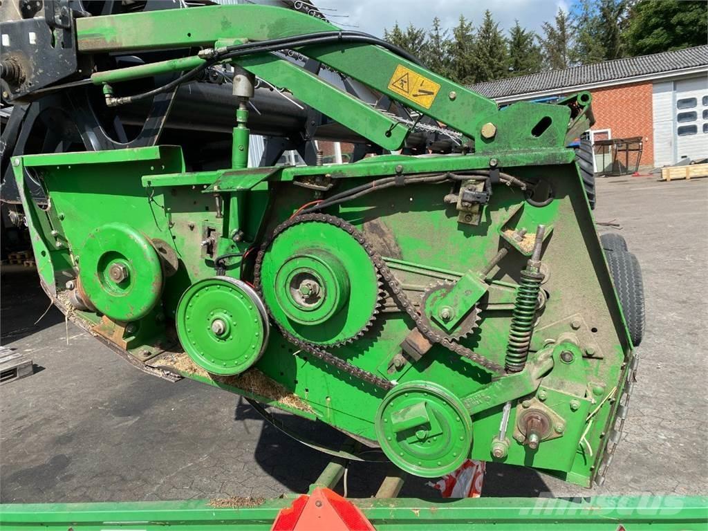 John Deere 30 Ražas novākšanas kombainu papildaprīkojums