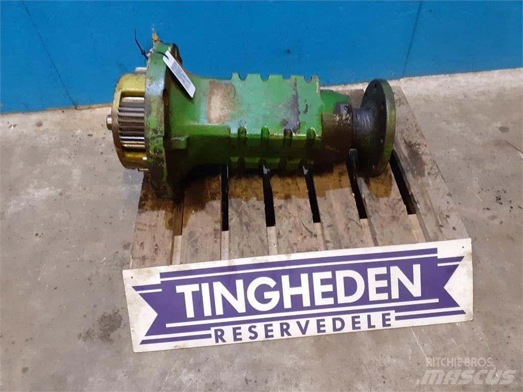 John Deere 3030 Cits traktoru papildaprīkojums