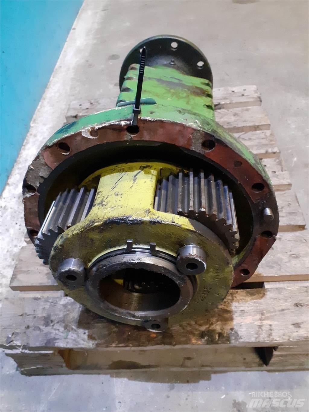 John Deere 3030 Cits traktoru papildaprīkojums