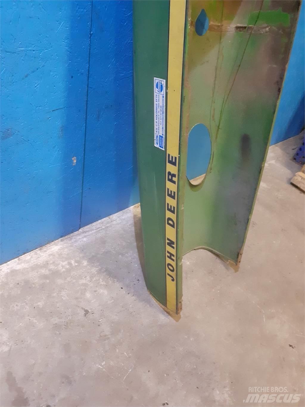John Deere 3030 Cits traktoru papildaprīkojums