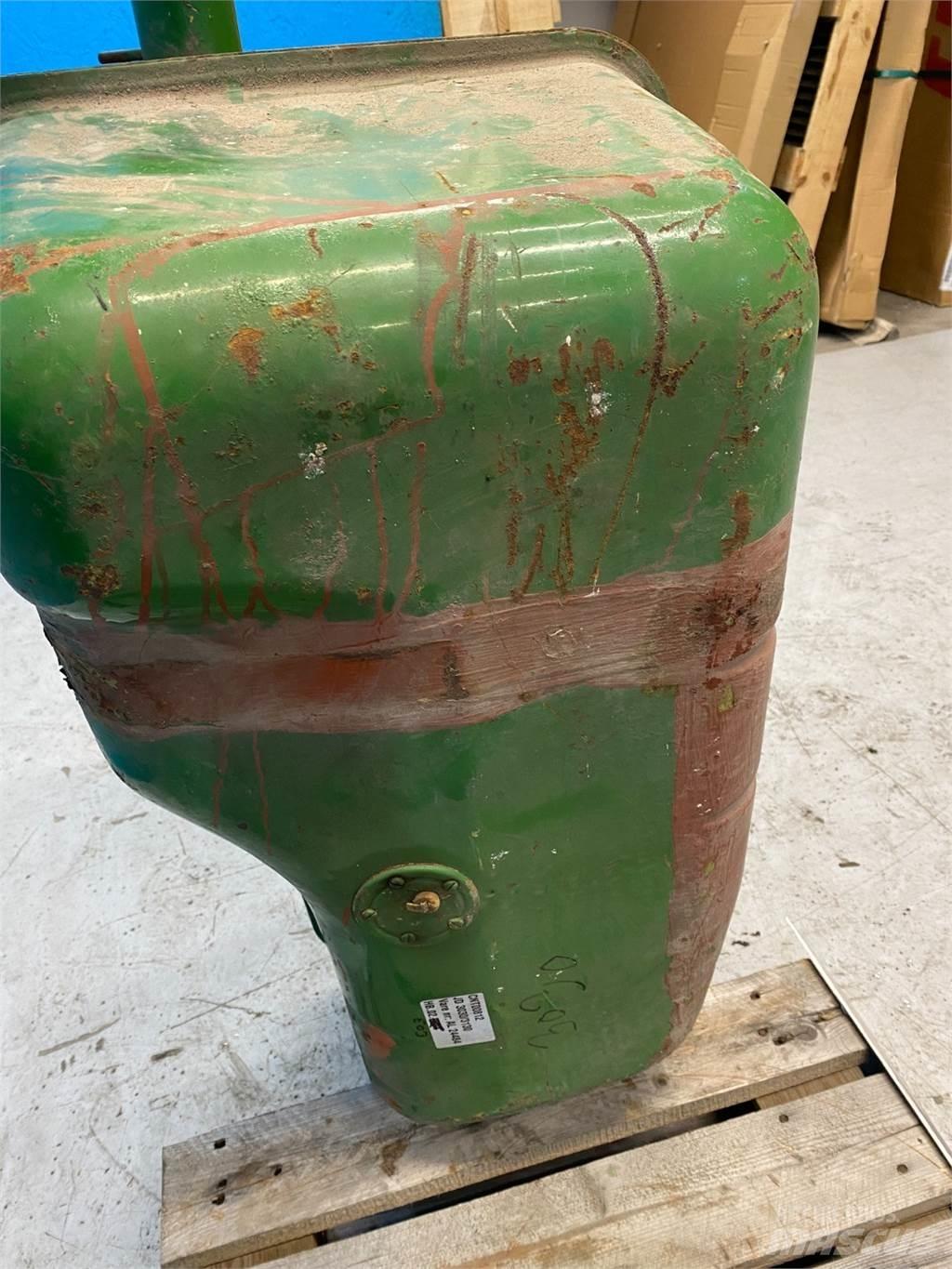 John Deere 3030 Cits traktoru papildaprīkojums