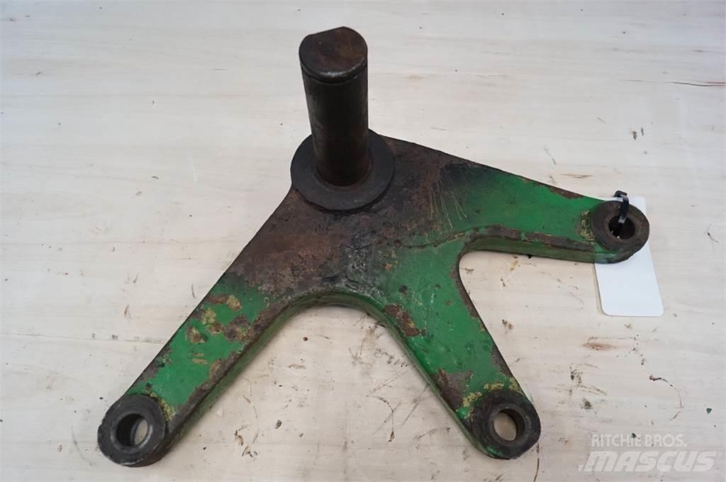 John Deere 3030 Cits traktoru papildaprīkojums
