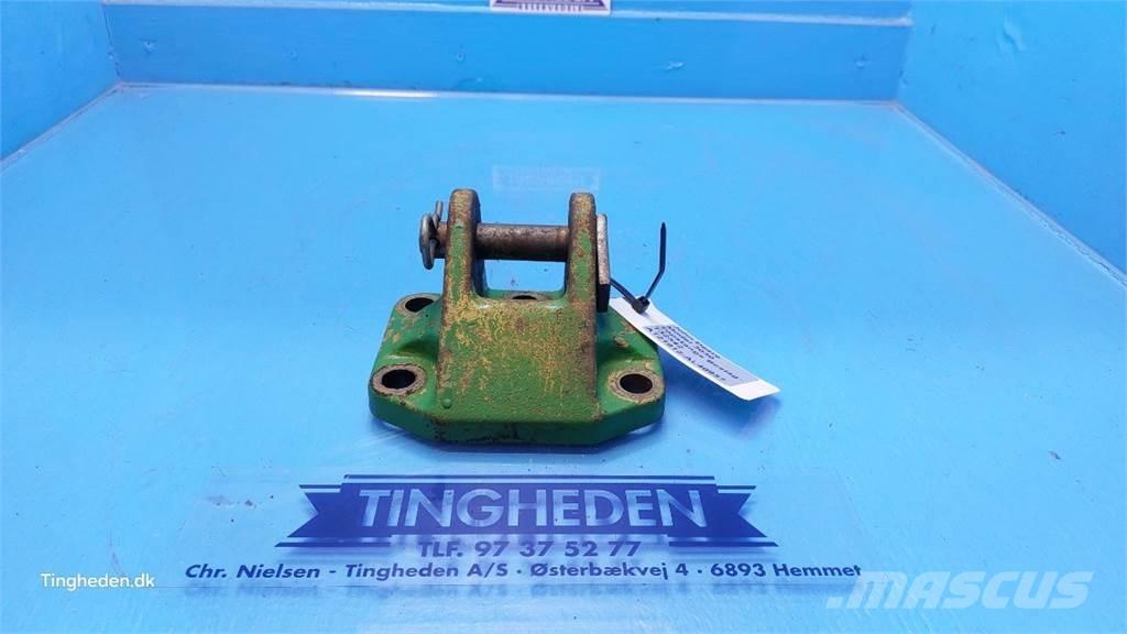 John Deere 3030 Cits traktoru papildaprīkojums