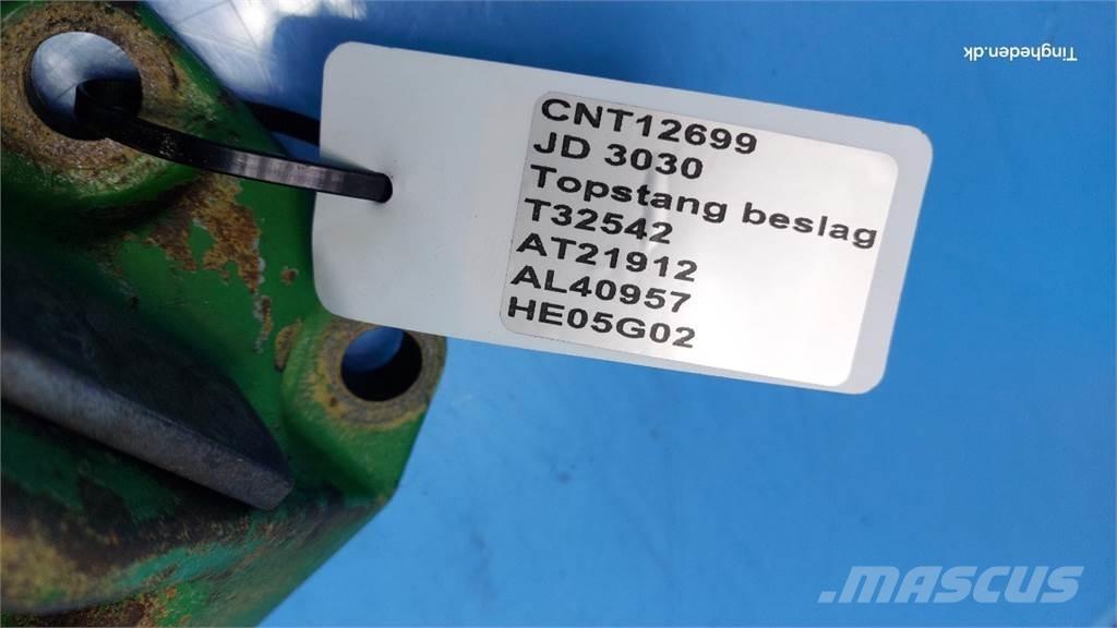 John Deere 3030 Cits traktoru papildaprīkojums