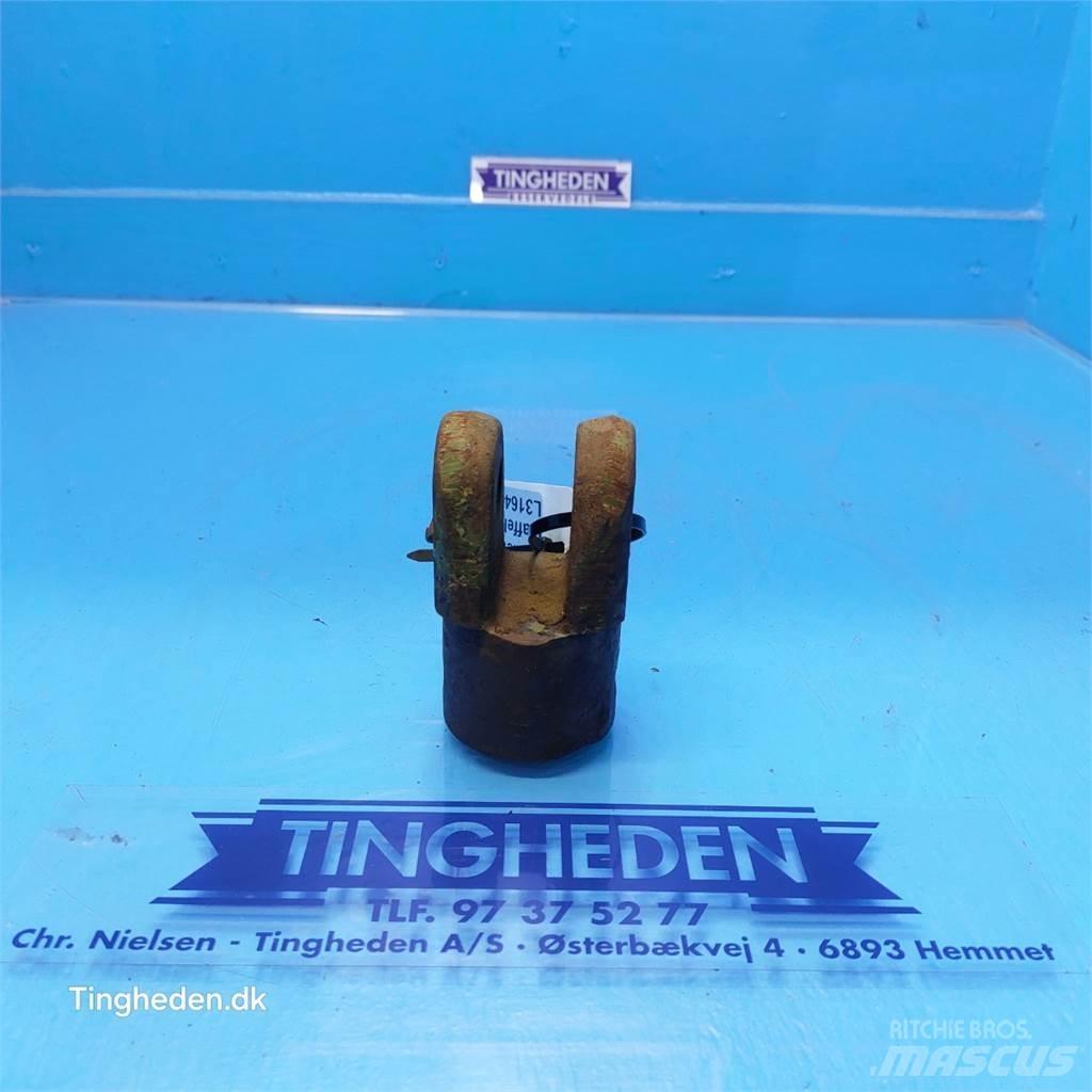 John Deere 3030 Cits traktoru papildaprīkojums