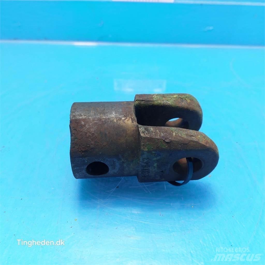 John Deere 3030 Cits traktoru papildaprīkojums