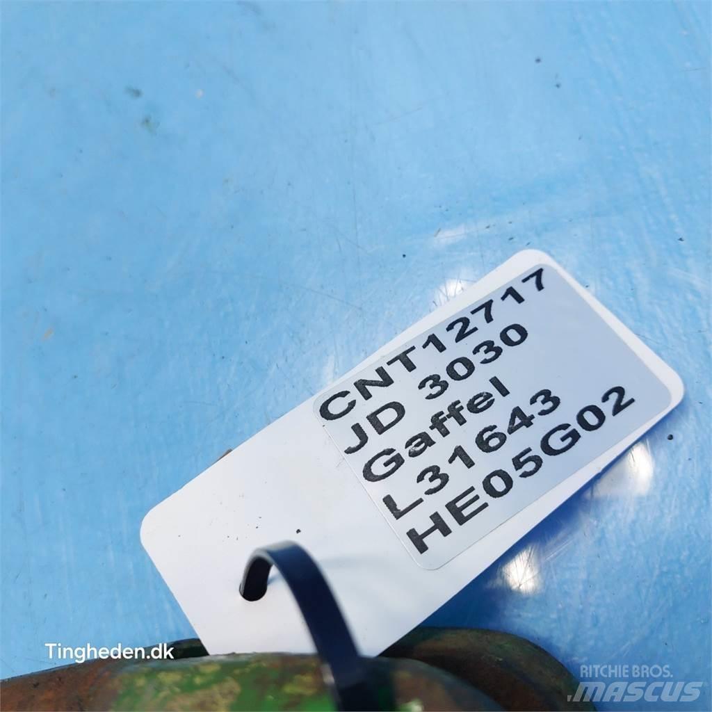 John Deere 3030 Cits traktoru papildaprīkojums