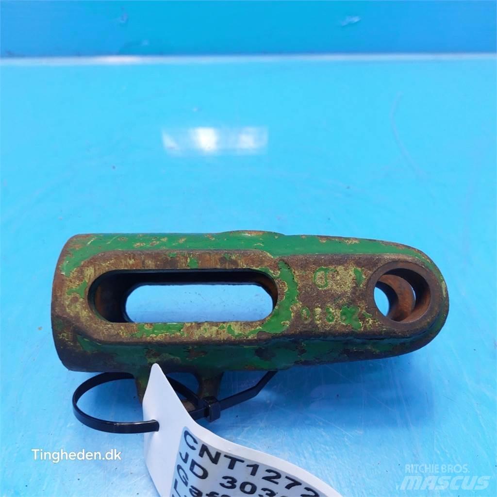 John Deere 3030 Cits traktoru papildaprīkojums