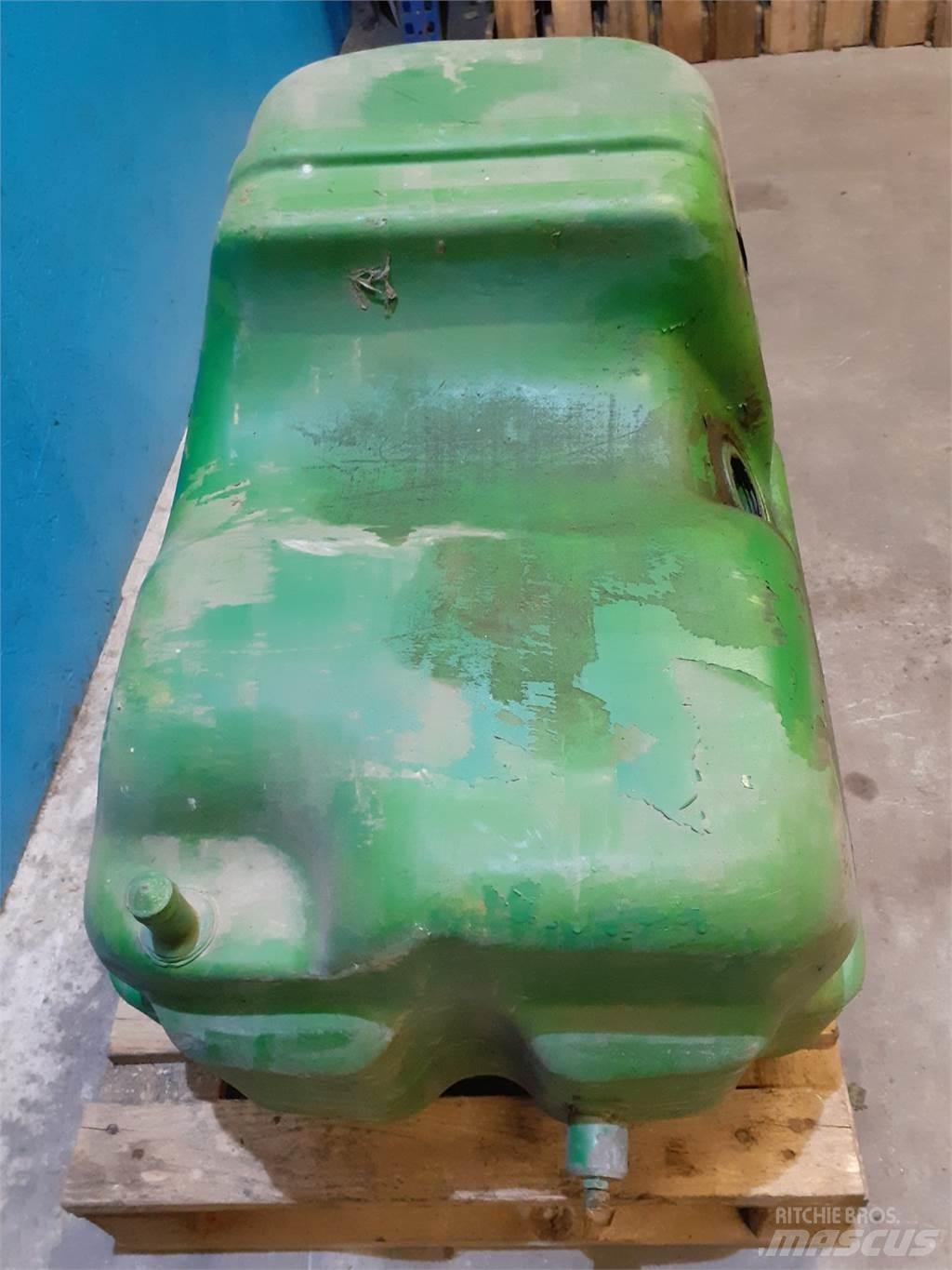John Deere 3040 Cits traktoru papildaprīkojums