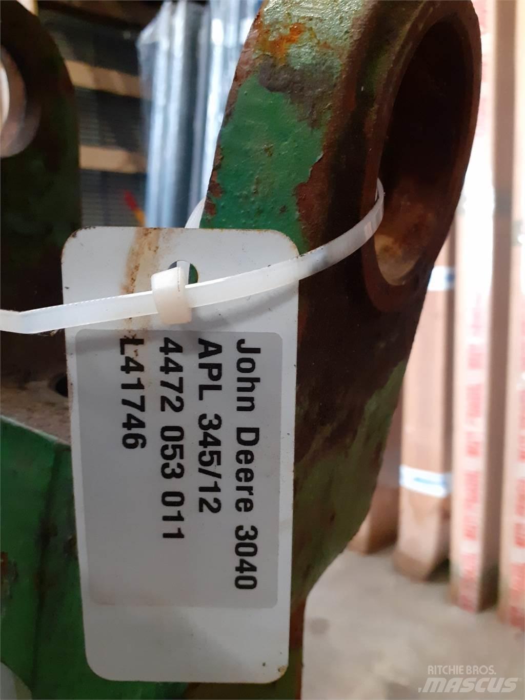 John Deere 3040 Cits traktoru papildaprīkojums
