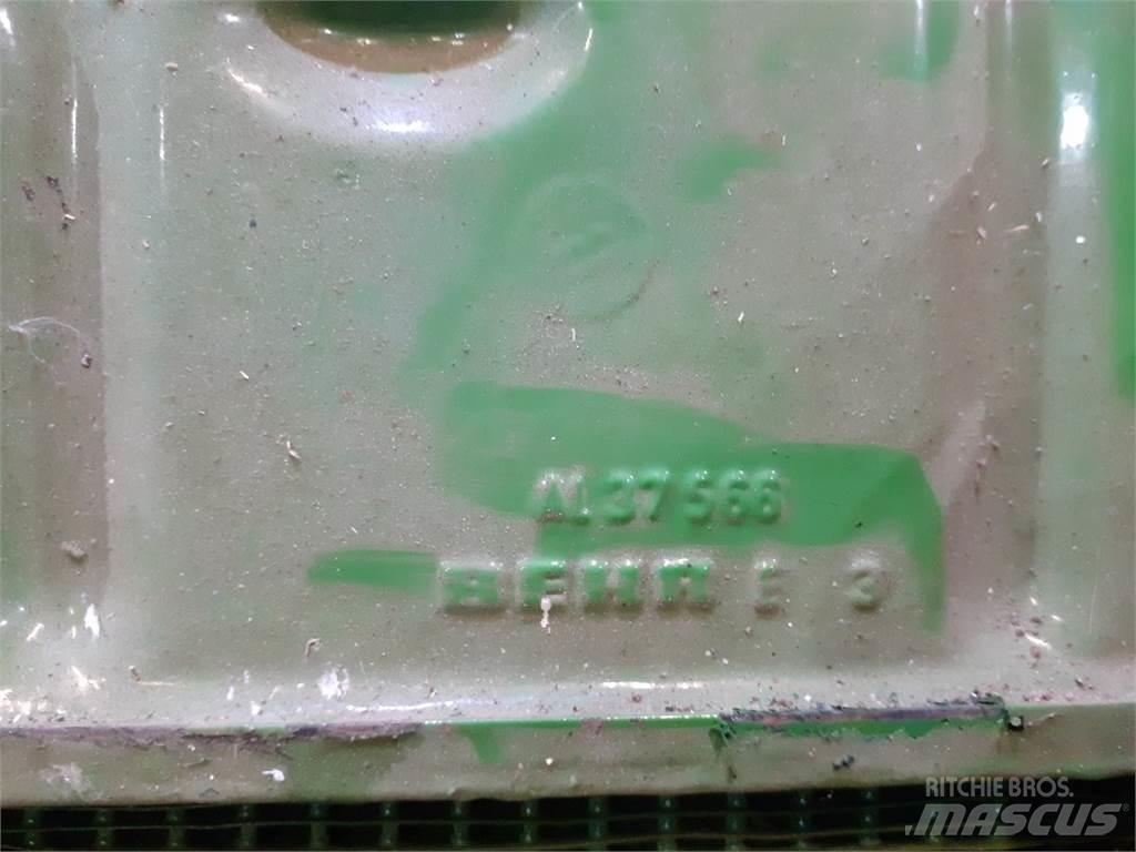 John Deere 3040 Radiatori
