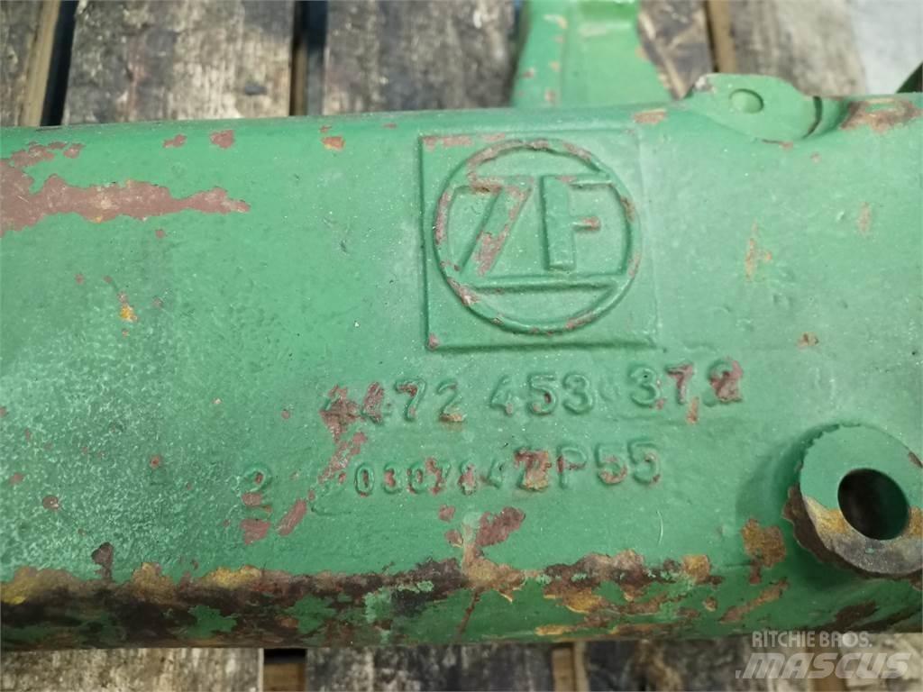 John Deere 3040 Cits traktoru papildaprīkojums
