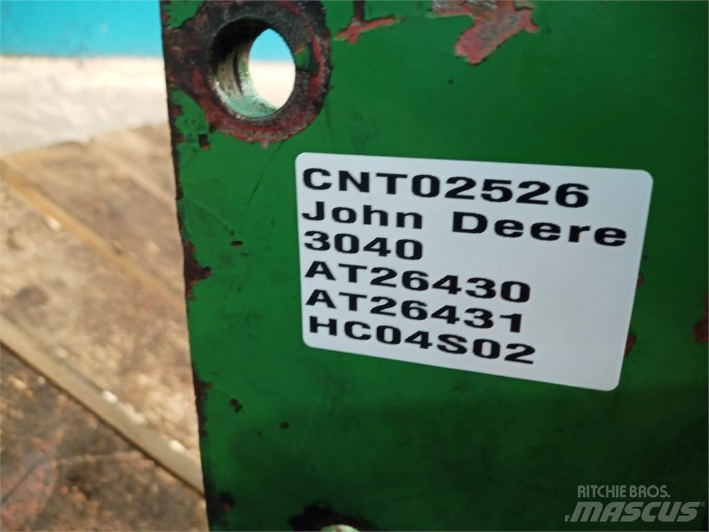 John Deere 3040 Cits traktoru papildaprīkojums