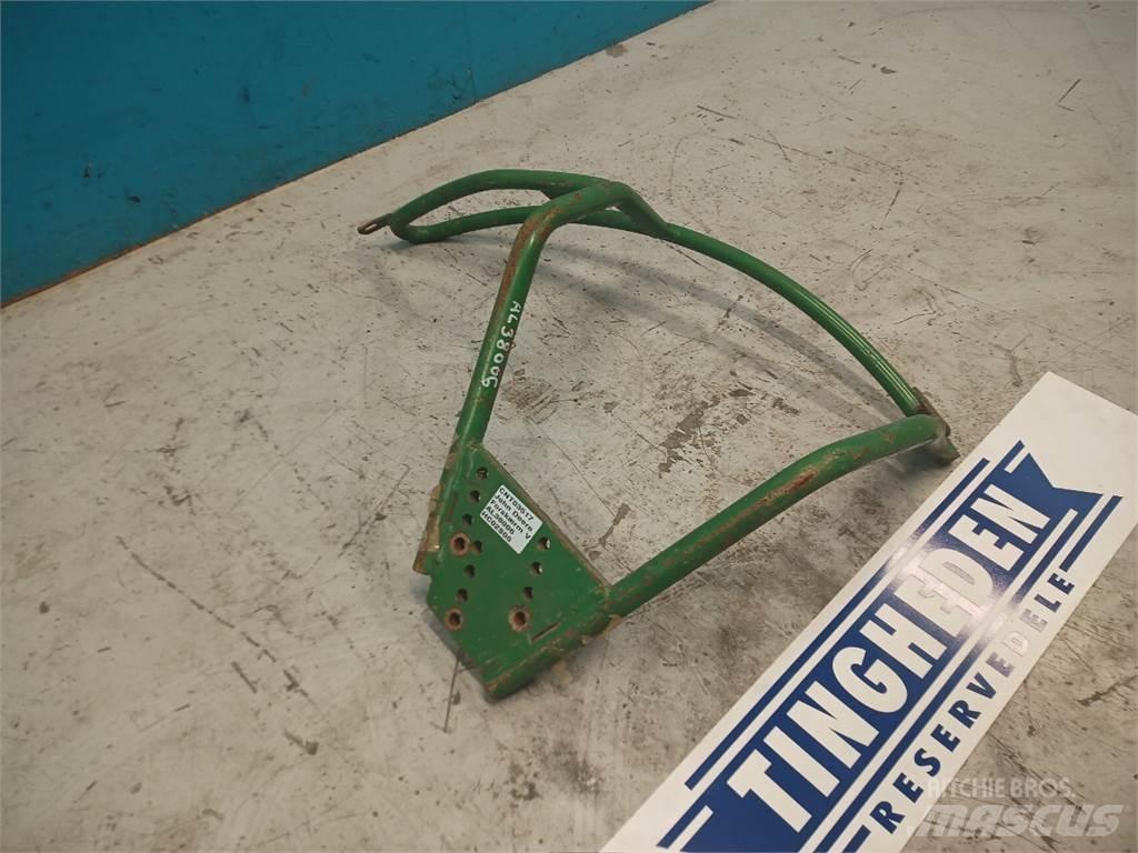 John Deere 3040 Cits traktoru papildaprīkojums