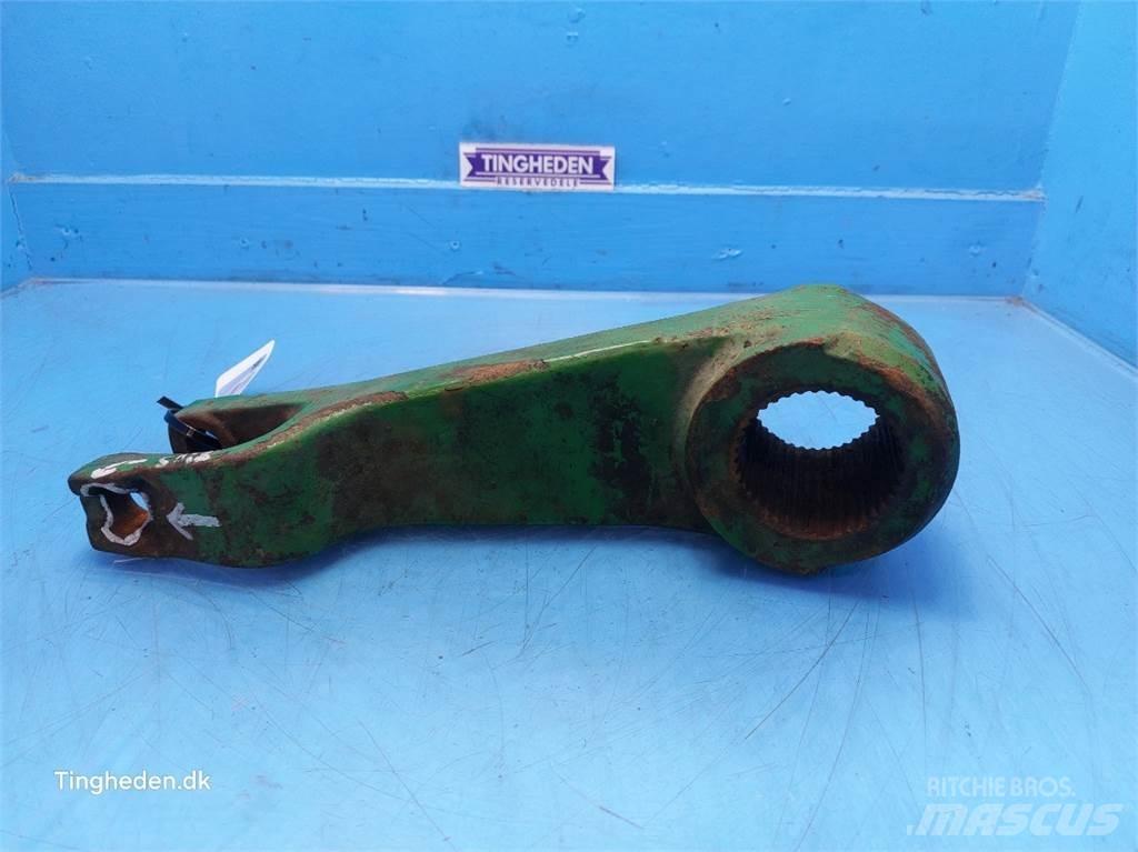 John Deere 3040 Cits traktoru papildaprīkojums