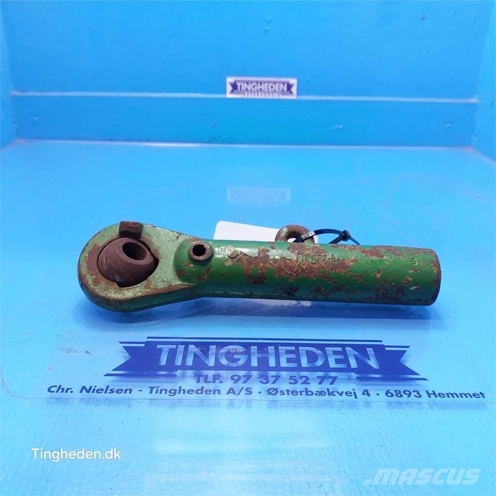 John Deere 3120 Cits traktoru papildaprīkojums