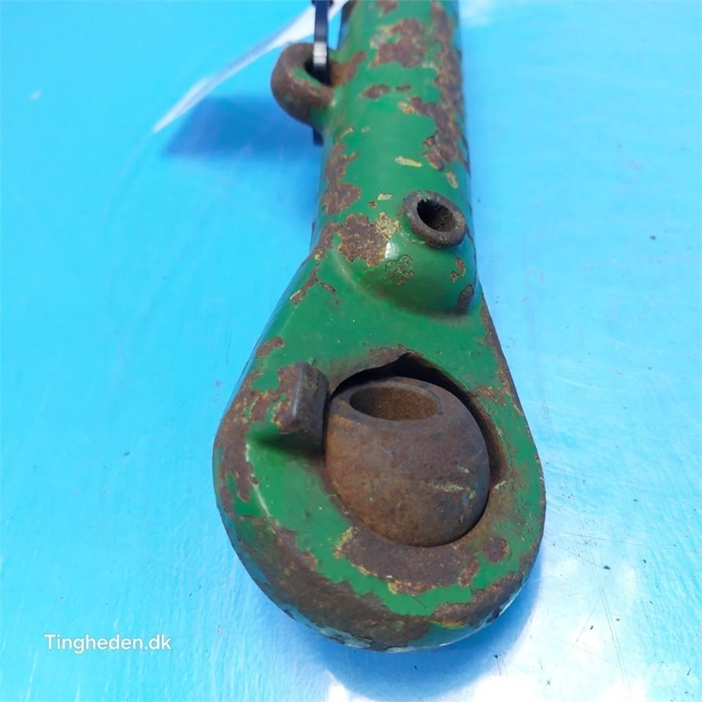 John Deere 3120 Cits traktoru papildaprīkojums