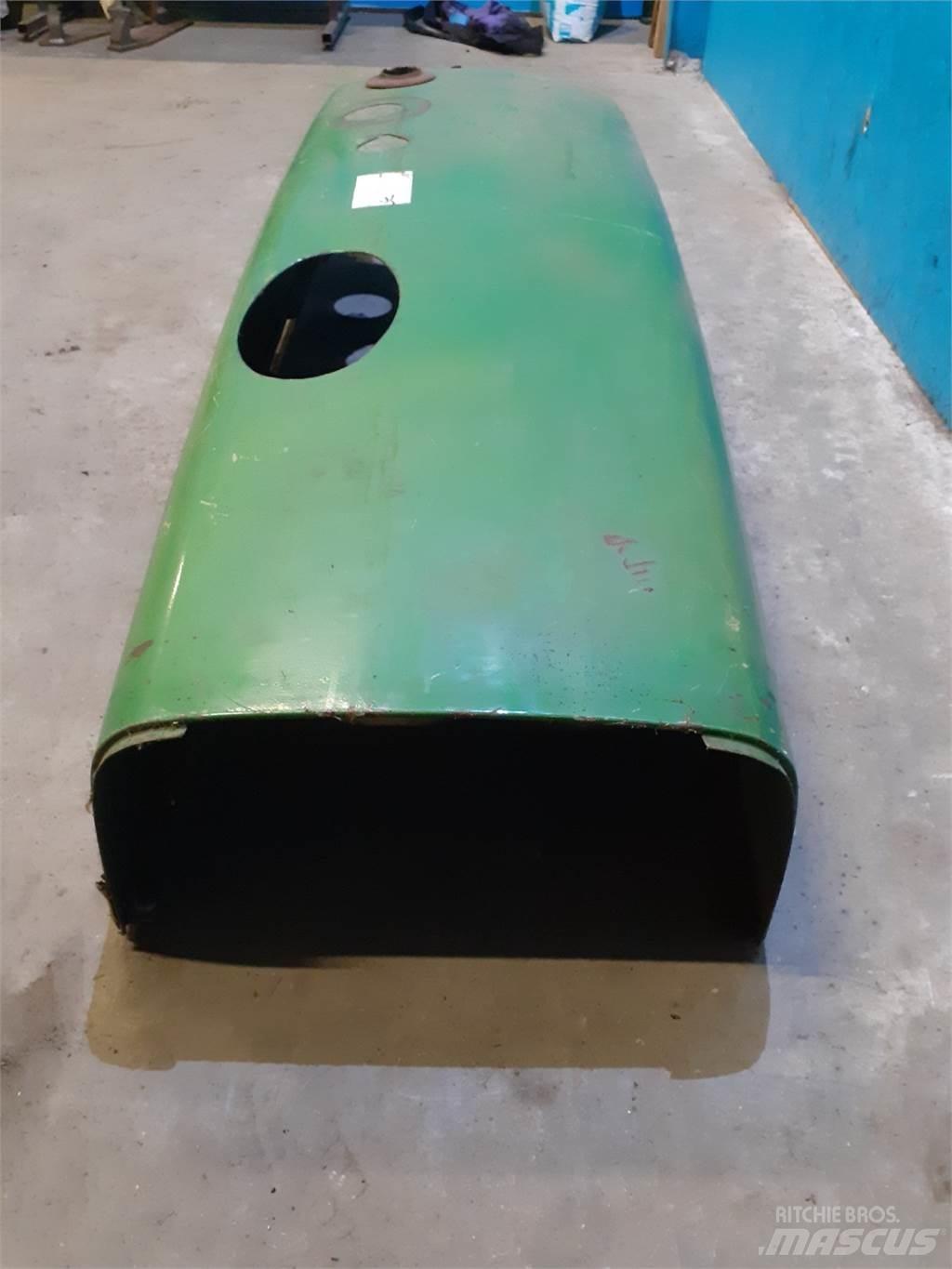 John Deere 3130 Cits traktoru papildaprīkojums