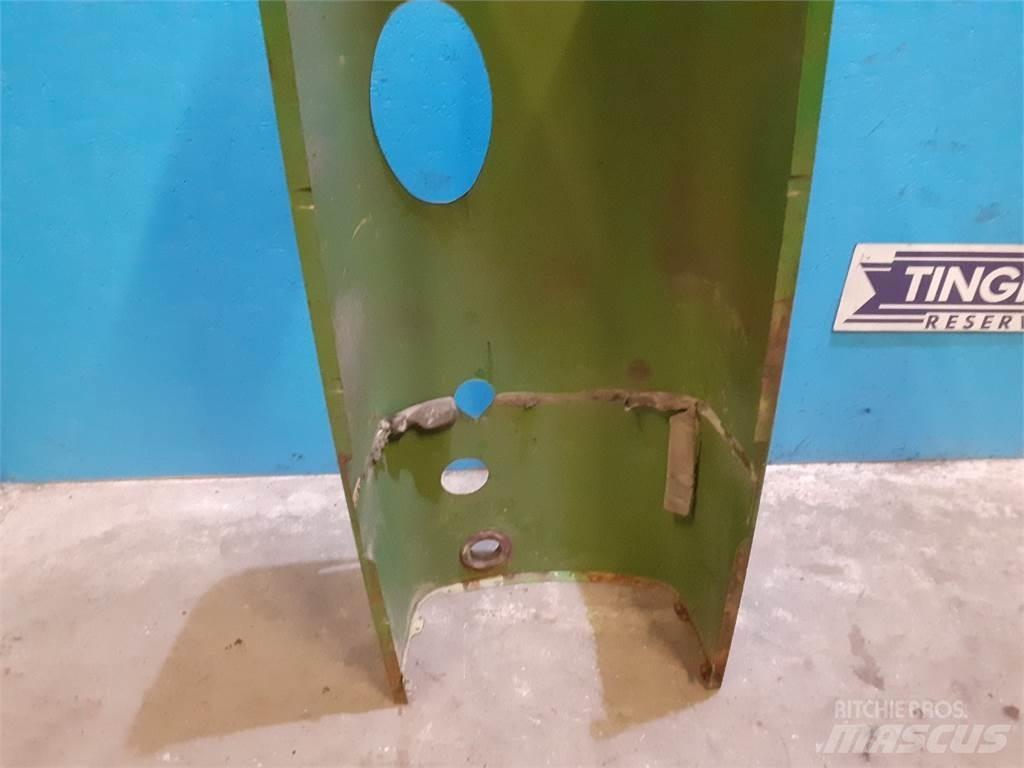 John Deere 3130 Cits traktoru papildaprīkojums