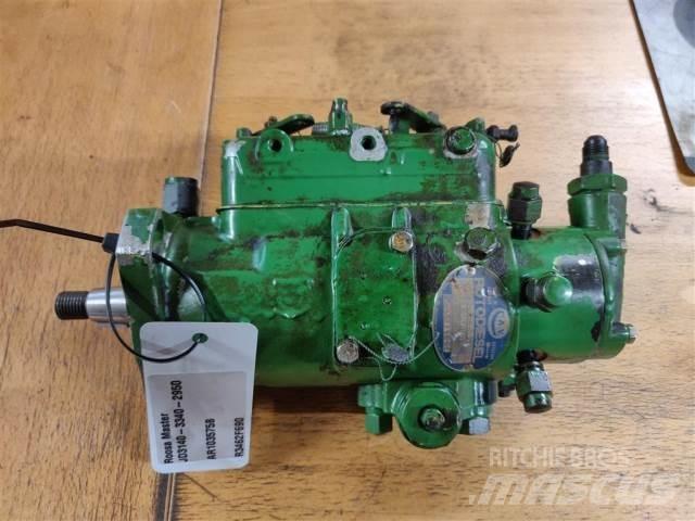John Deere 3140 Dzinēji