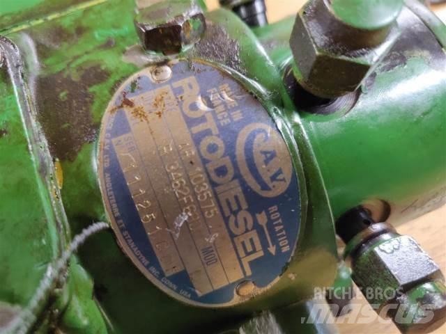 John Deere 3140 Dzinēji