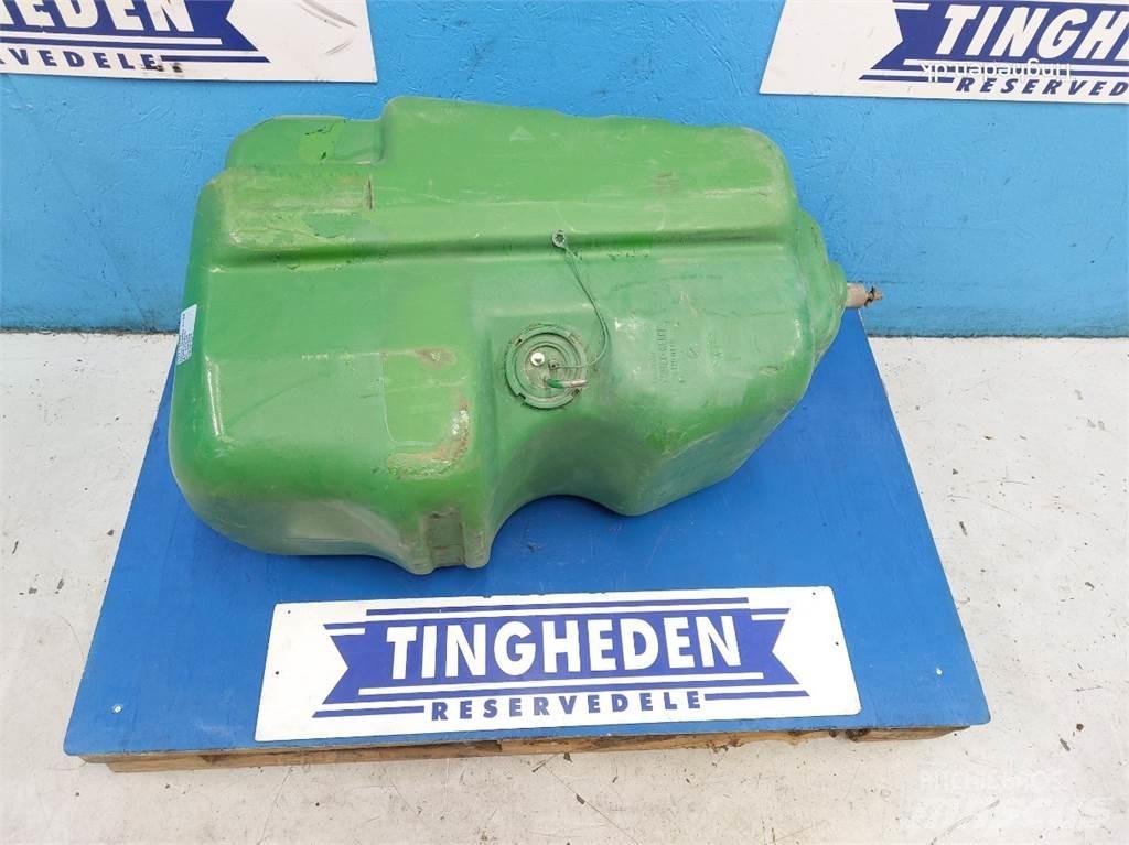 John Deere 3140 Cits traktoru papildaprīkojums