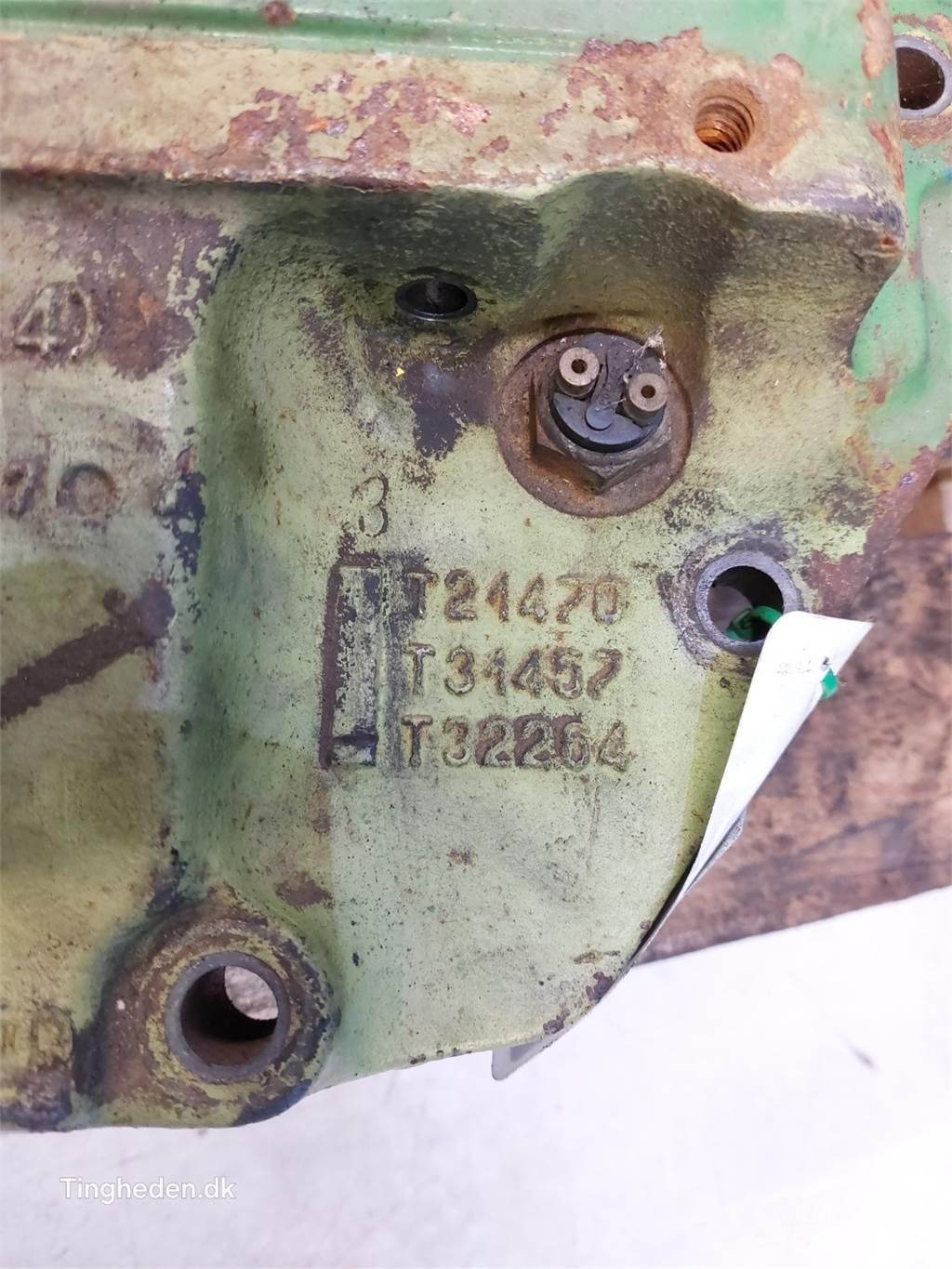 John Deere 3140 Cits traktoru papildaprīkojums
