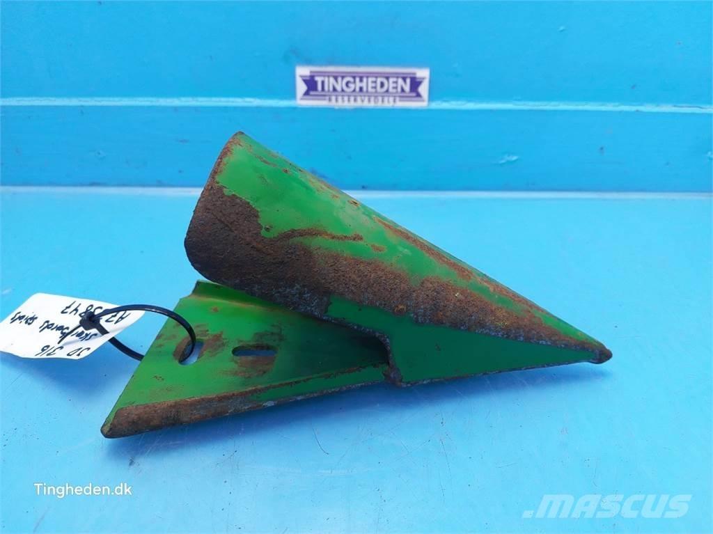 John Deere 316 Ražas novākšanas kombainu papildaprīkojums