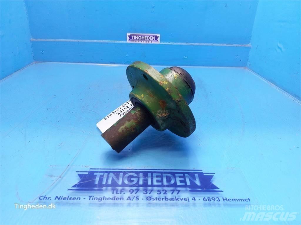 John Deere 332 Asis