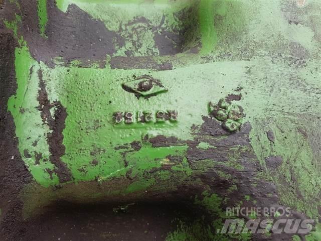 John Deere 4030 Dzinēji