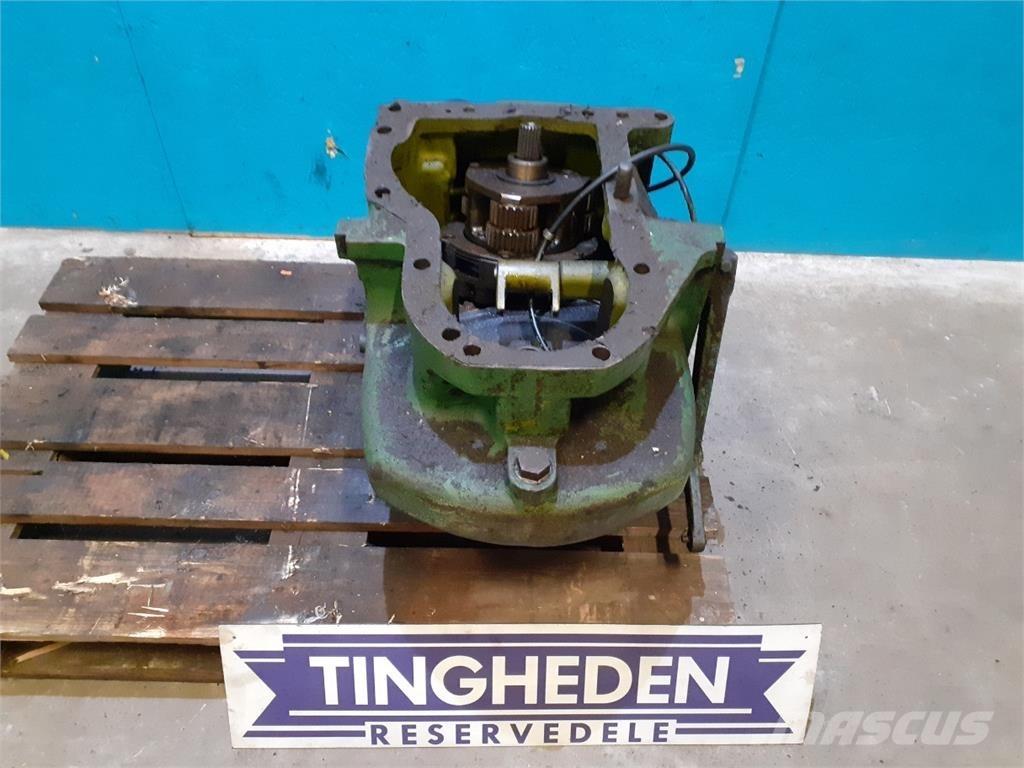 John Deere 4040 Transmisija