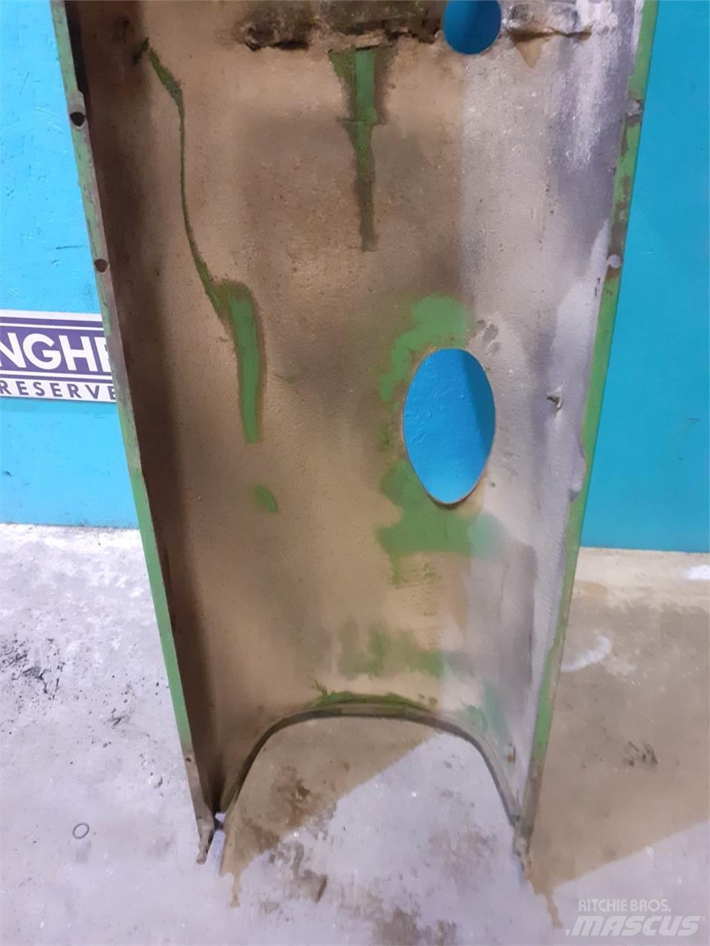 John Deere 4040 Cits traktoru papildaprīkojums